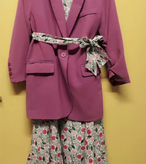 法式田园显瘦连衣裙小梳子 裙型：大摆型 裙...