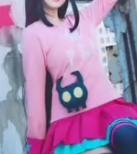 凯莉原皮 仅衣服 假毛较炸（可送s码 游场...