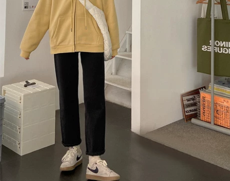 直筒牛仔裤女秋高腰宽松胖妹妹mm梨形身材显...