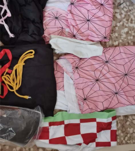 鬼灭之刃弥豆子cos服，穿过两次，有清洗。...