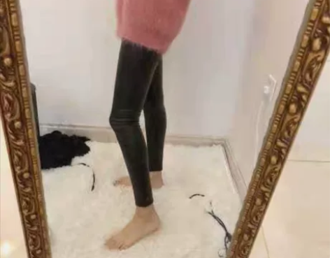 全新苏尚儿绵羊皮 貂绒皮裤，薄绒高腰小脚皮...