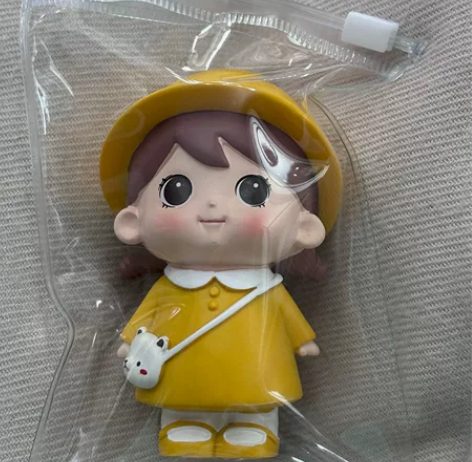 可爱女孩摆件办公室桌面装饰品日系情侣娃娃生...