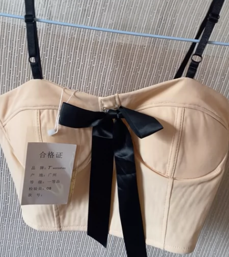 捡漏 欧美辣妹立体杯型束身鱼骨胸衣蝴蝶结吊...