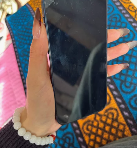 苹果12 128G 用了2年半。下单后带数...