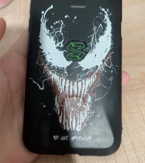 黑鲨游戏手机1代 6+64G游戏神器功能全...