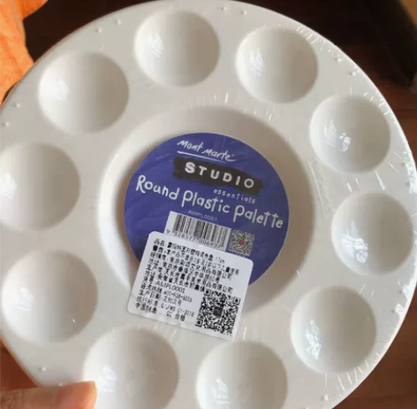 蒙马特圆形塑料调色盘，17厘米有塑封膜。 ...