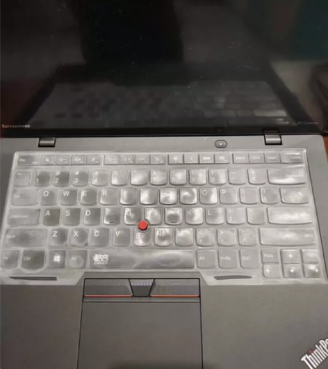 ThinkPad X1 carbon i7...