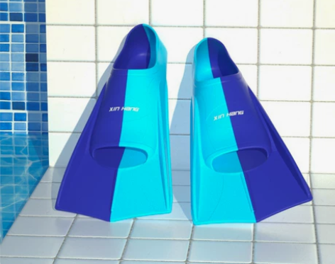 【狂欢价】鑫航成人游泳浮潜短脚蹼男女专业自...