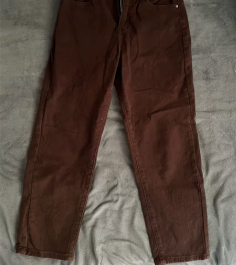 咖色九分加绒休闲裤，通勤休闲百搭，料子很很...