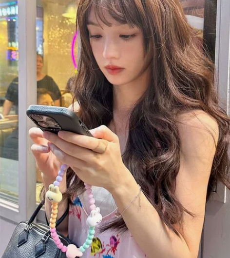 casetify田曦薇同款彩色串珠兔子手机...