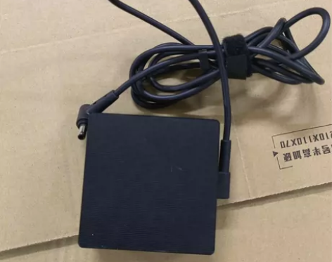 华硕90w方形小口带针电源适配器 华硕UX...