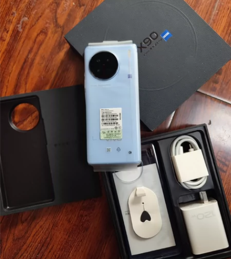 vivo X90 8G+256G 9成新 ...