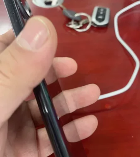 荣耀60，一直备用机。单位要求换手机，苹果...