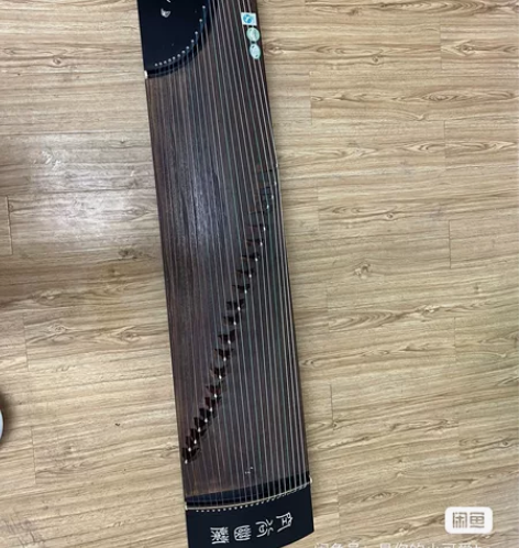 出自用古筝，练习筝，适合新手，带琴凳。 感...