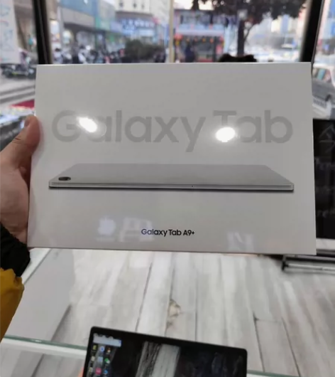 三星A9+平板，wifi版，8+128，未...