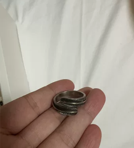 羽毛纯银戒指 尺寸说明：可调节尺寸，开口设...