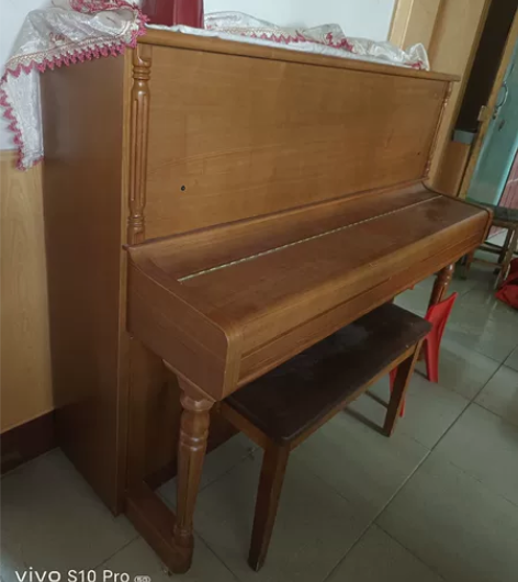 二手钢琴，婚后没有时间使用。36800买的...