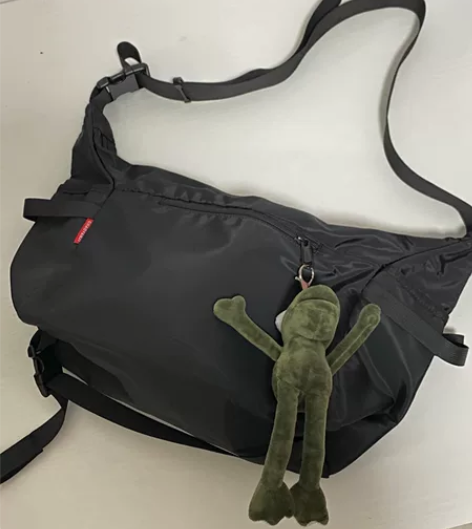 CHAOFANJI 日系潮牌斜挎包小众设计...