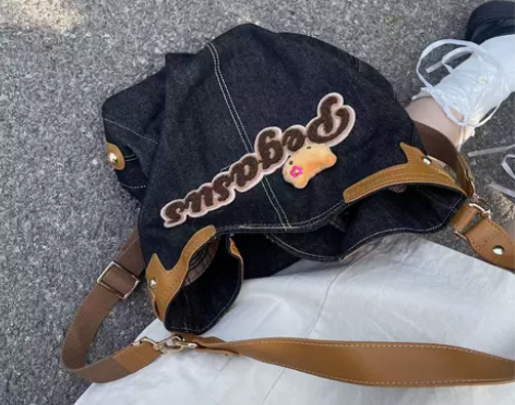 黑樱酱y2k通勤百搭大容量撞色kitty单...