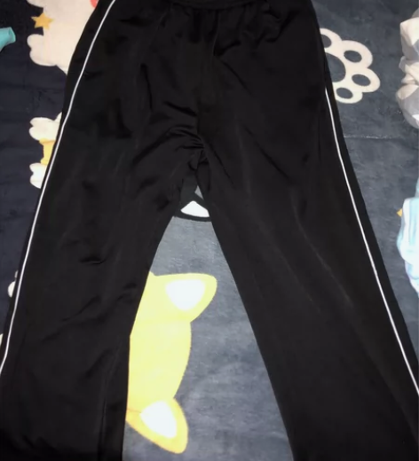 梭织裤九分裤，l。面料：聚酯纤维 感兴趣的...