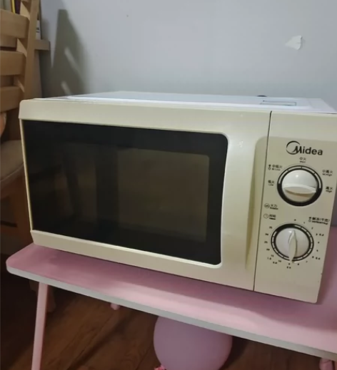美的微波炉，功能正常无维修，成色如图，里面...
