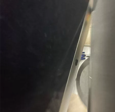 2台电脑，搬家不要了，转手，一台工作机送，...