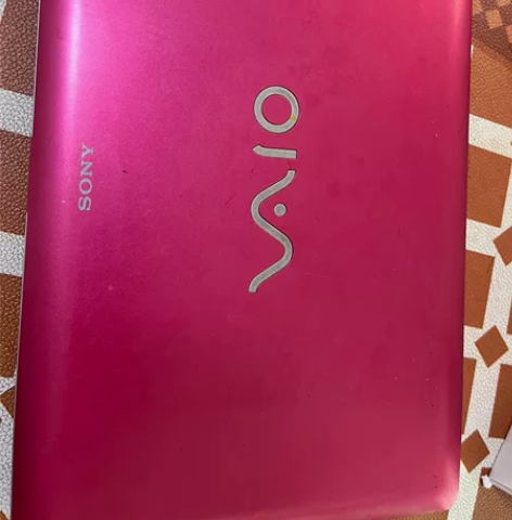 闲置Sony笔记本电脑一台，能用。深圳自提...