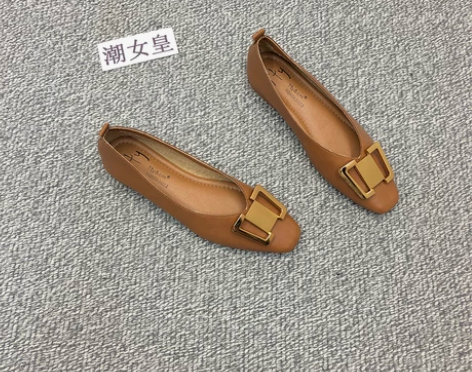 低跟工作女鞋新款春秋季舒适软底奶奶鞋百搭气...