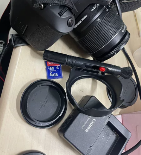 女生自用佳能600d18-55镜头，这个镜...