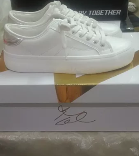 ZARA女鞋白色防水台橡胶底运动鞋38码，...