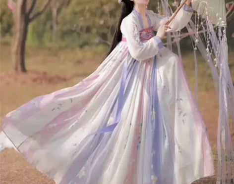 出汉服【樱洛】茗月萱齐胸襦裙套装汉服女刺绣...