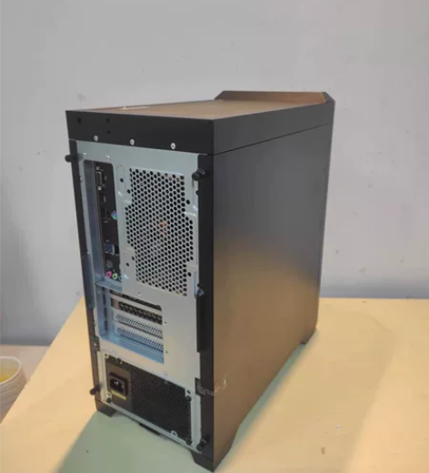 99新 雷神黑武士se 13代i5 13400 gtx166... 99新 雷神黑武士se 13代i5 13400 gtx166...