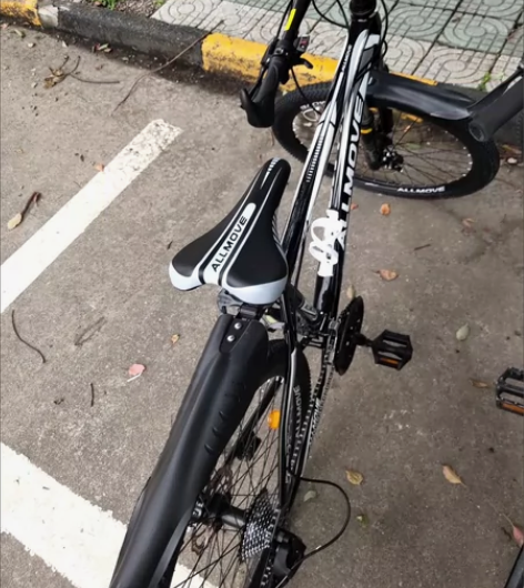 看清楚再拍 山地自行车成人变速轻便减震越野...