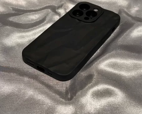 厂家直销 ins高级褶皱复古苹果14手机壳...