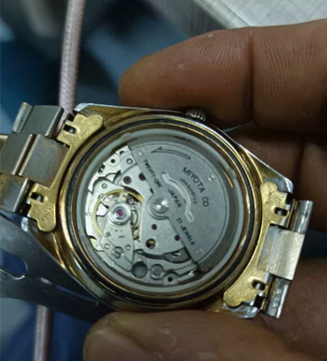 天王自动手表，品相还行，自测机芯为8200...