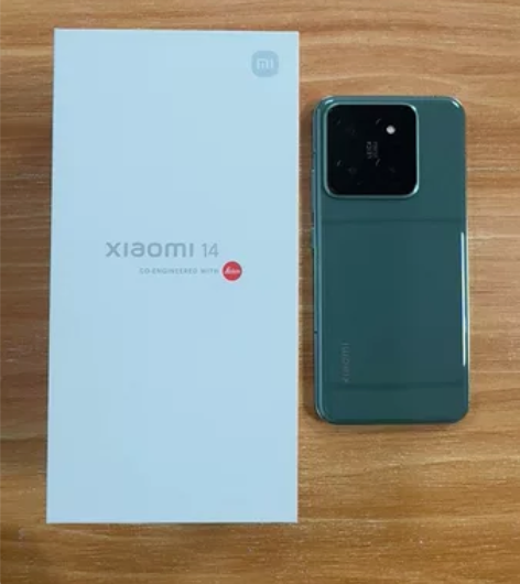最新款款小米14绿色5G版高配，16G运存...