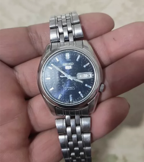 精工手表，走时正常（不保精准），日历正常，...