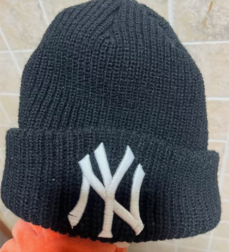 MLB字母Logo 刺绣保暖针织毛线帽黑色...