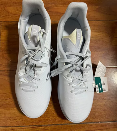 迪卡侬全新的41码145包邮 感兴趣的话点...