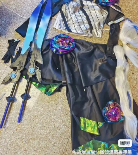 王者cos情人节默契交锋花木兰cos动漫服...