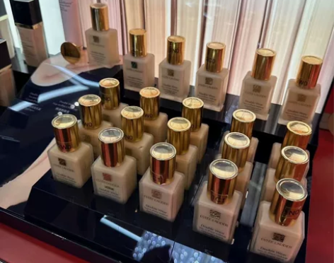 雅诗兰黛粉底液，油皮亲妈，大干皮姐妹不要买...