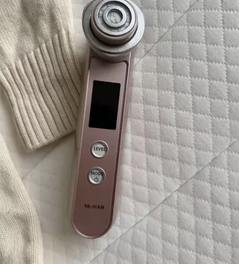 雅萌美容仪，可轻微小刀儿～ 感兴趣的话点“...