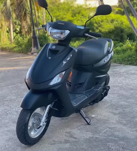二手踏板摩托车 原装正品株洲雅马哈巧格10...