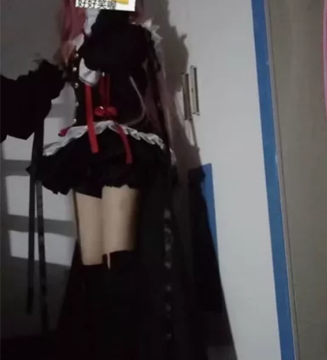 出克鲁鲁全套，没有颈饰，其他的都有，仅试穿...