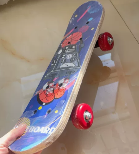 3岁以内的滑板车小的 感兴趣的话点“我想要...