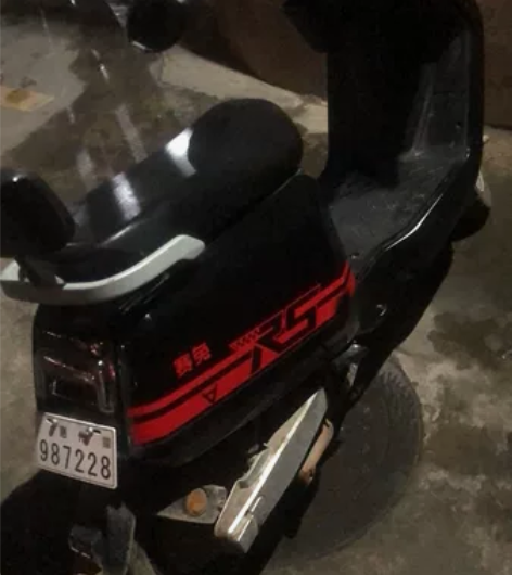 出闲置赛鸽电动车 72v20安 续航50公...