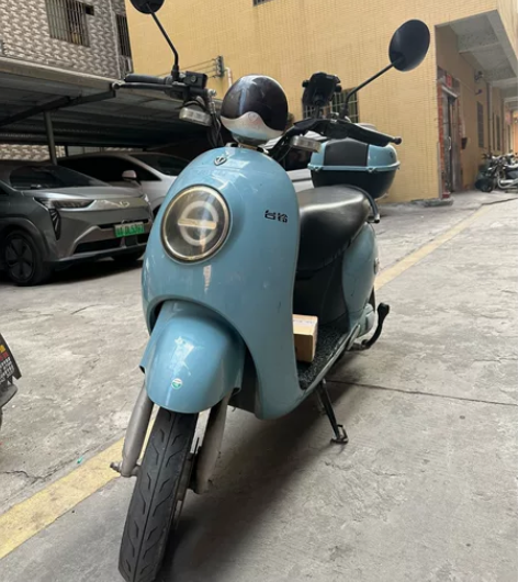 台铃小龟电动车，马力很足，功率是1500瓦...