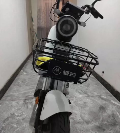 长春：爱玛电动车，家用的挺久了，一年多了，...