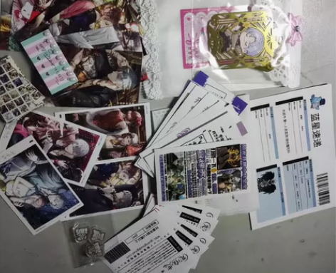 出查理苏西湖联动金属书签标价出不包 查理苏...