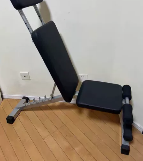 哑铃凳!卧推凳 折叠的 带一付环保哑铃 7...